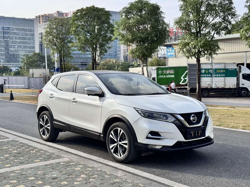 Nissan Qashqai — фото 3