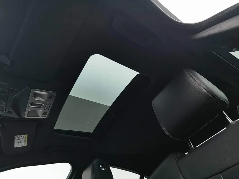 Jaguar XF — фото 14