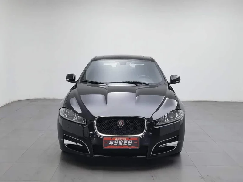 Jaguar XF — фото 3