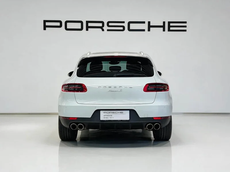 Porsche Macan — фото 5