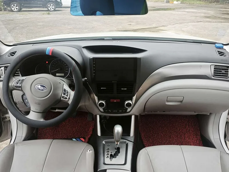 Subaru Forester — фото 2