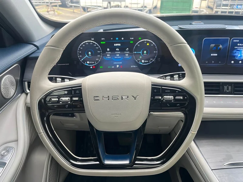 Chery Tiggo 8 Pro — фото 11