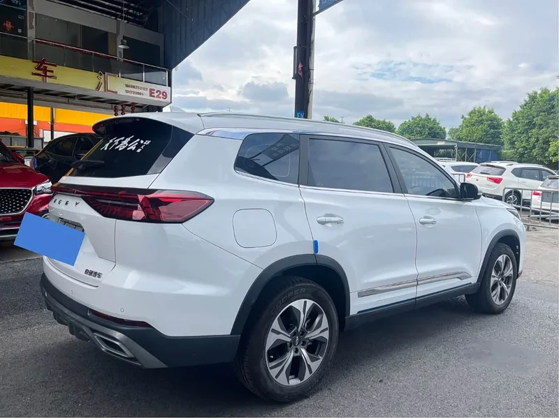 Chery Tiggo 8 Pro — фото 6