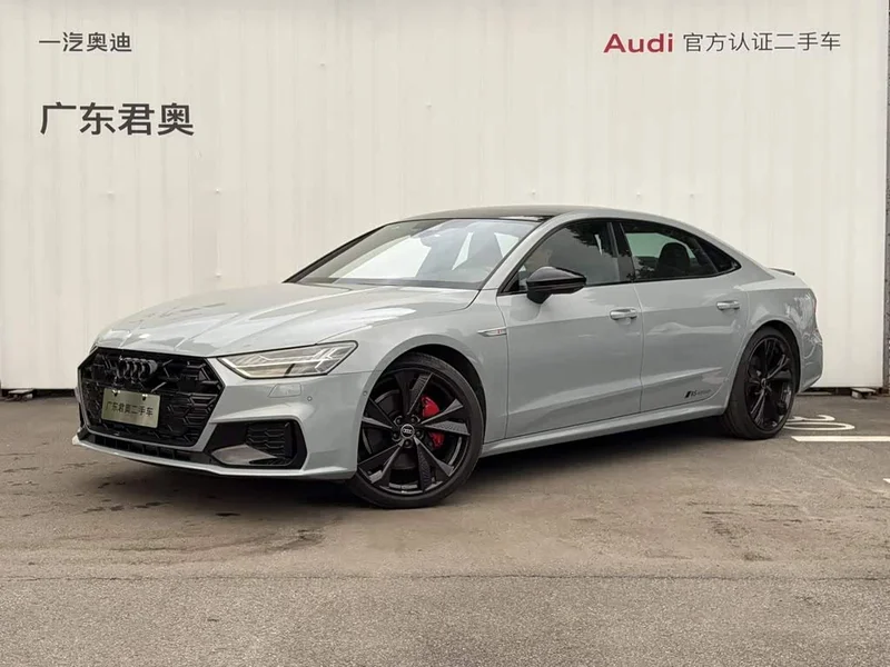Audi A7L — фото 1