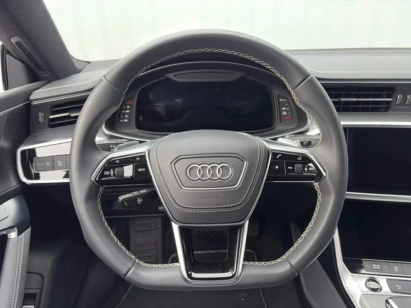Audi A7L — фото 11