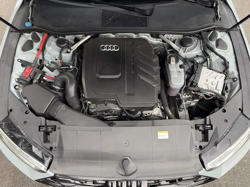 Audi A7L — фото 16