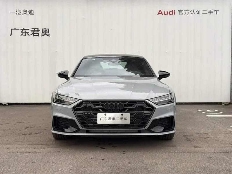 Audi A7L — фото 2