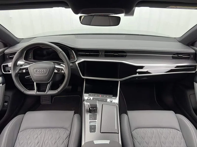 Audi A7L — фото 9