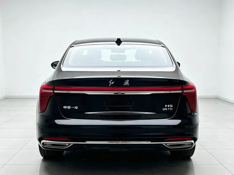 Hongqi H5 — фото 8