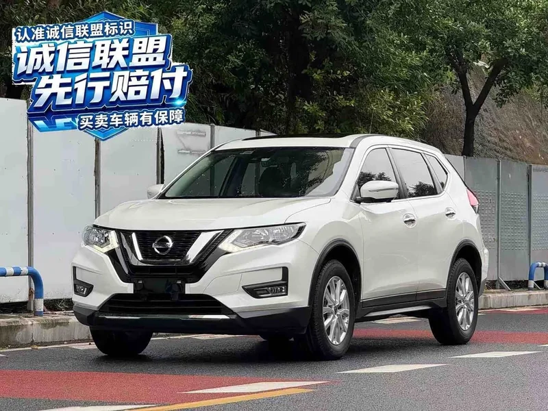 Nissan X-Trail — фото 1