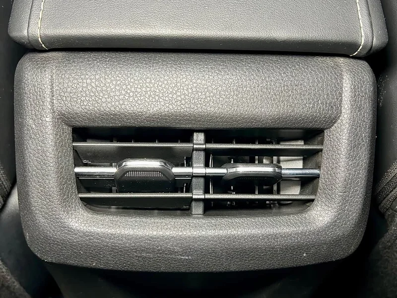 Isuzu D-MAX — фото 24