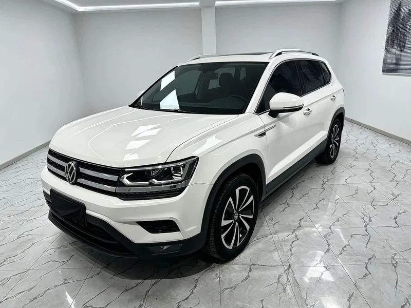 Volkswagen Tharu — фото 1