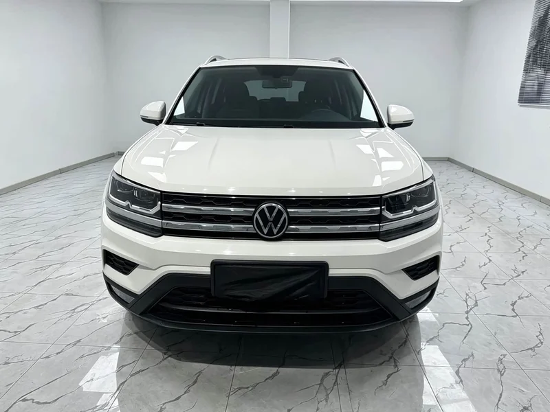 Volkswagen Tharu — фото 2