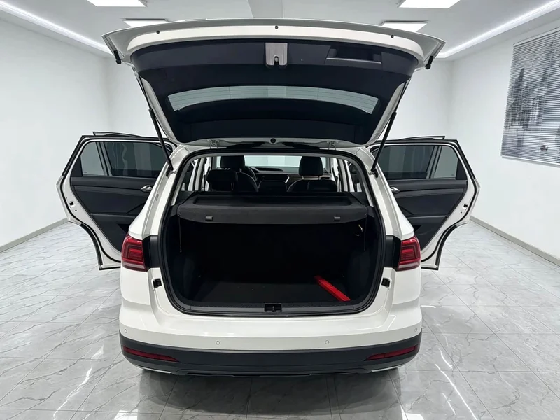 Volkswagen Tharu — фото 7