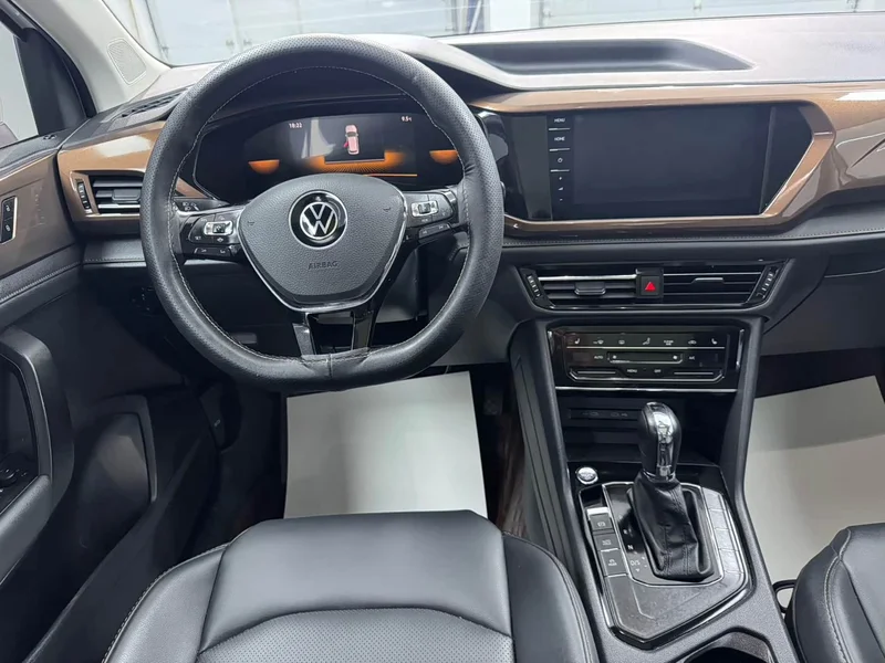Volkswagen Tharu — фото 9