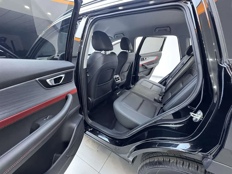 Chery Tiggo 7 — фото 11
