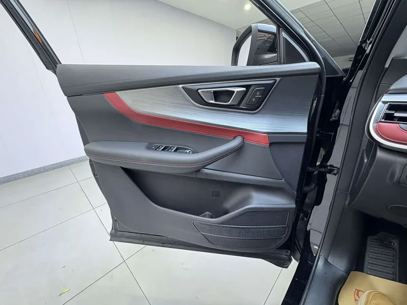Chery Tiggo 7 — фото 16