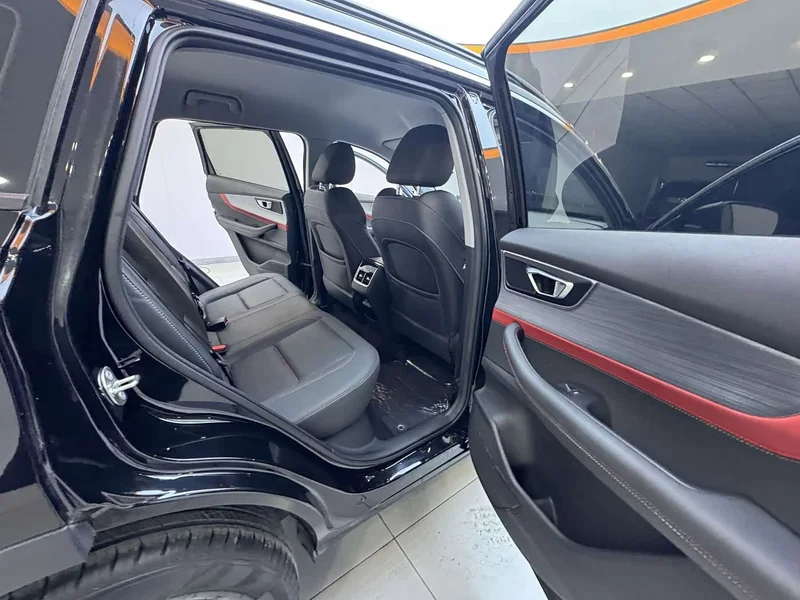 Chery Tiggo 7 — фото 10