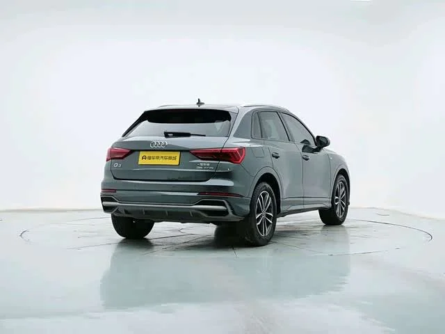 Audi Q3 — фото 6