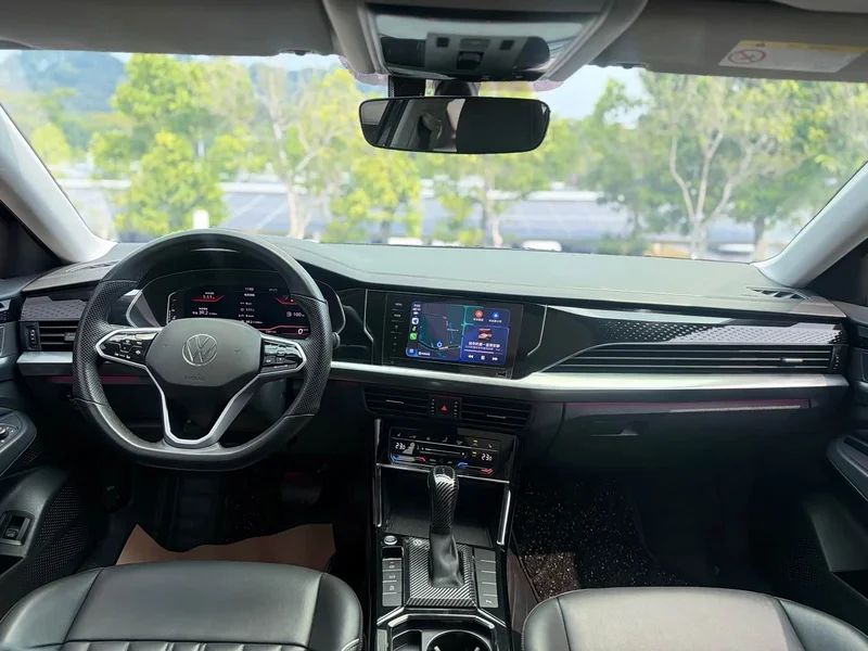 Volkswagen Passat — фото 8