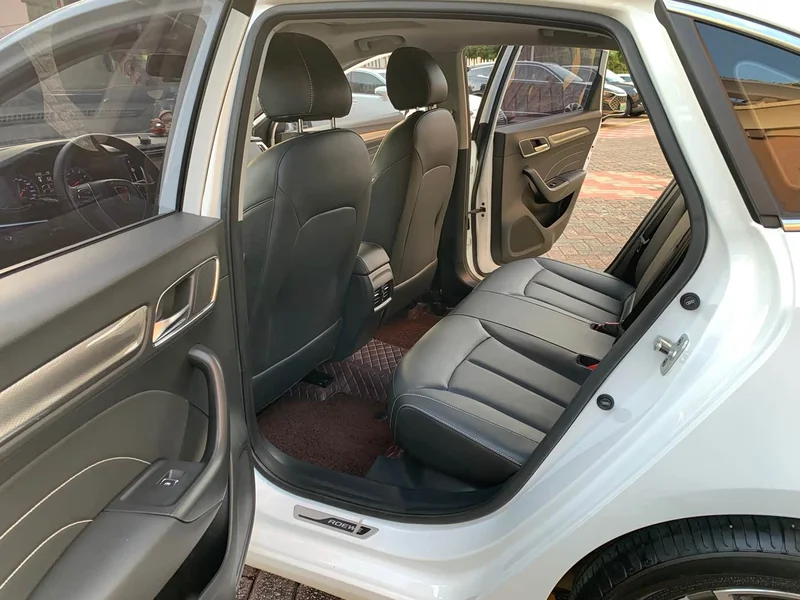 Roewe i6 Classic — фото 8