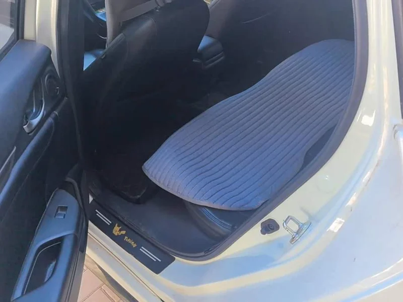 Honda Civic — фото 11