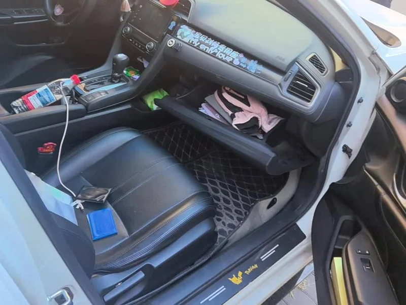 Honda Civic — фото 8
