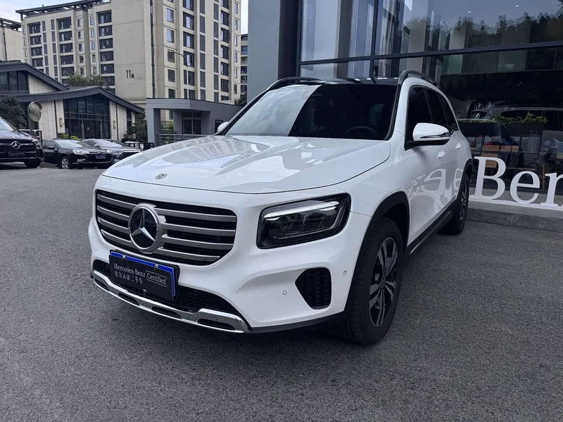 Mercedes-Benz GLB-Class — фото 1