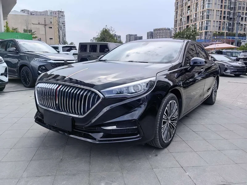 Hongqi H5 — фото 1