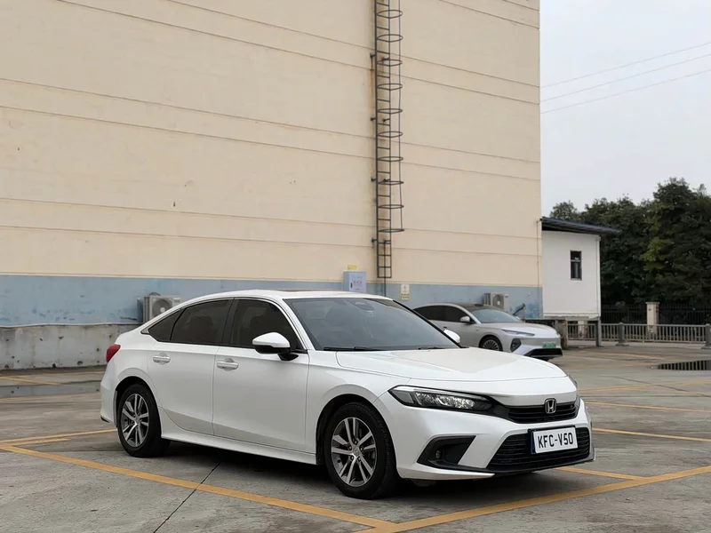 Honda Civic — фото 2