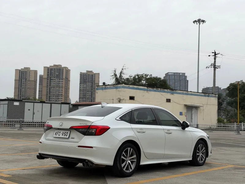 Honda Civic — фото 24