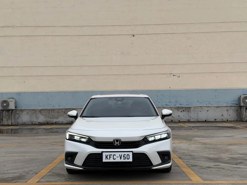 Honda Civic — фото 3
