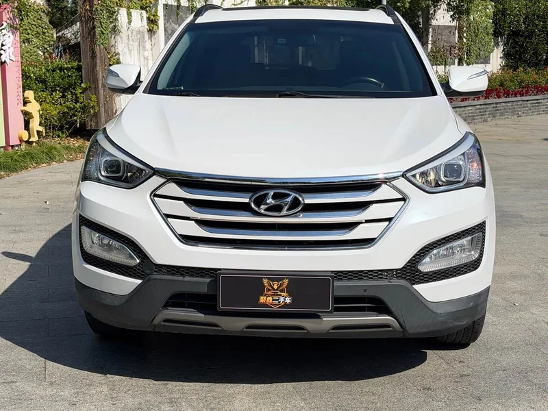 Hyundai Santa Fe — фото 2