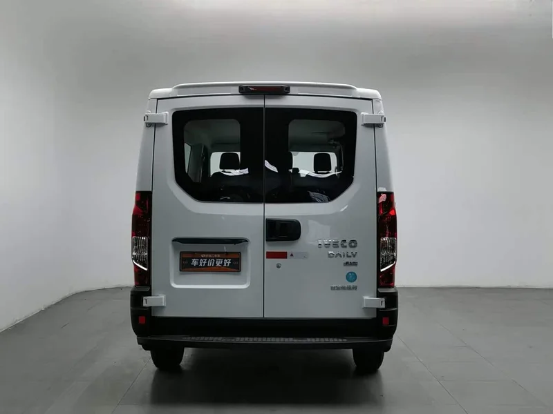 Iveco Eurocargo — фото 4