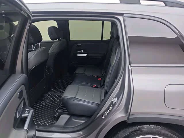 Mercedes-Benz GLB-Class AMG — фото 6