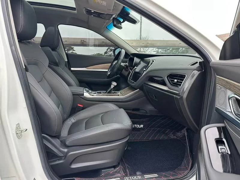 Jetour X70 — фото 13