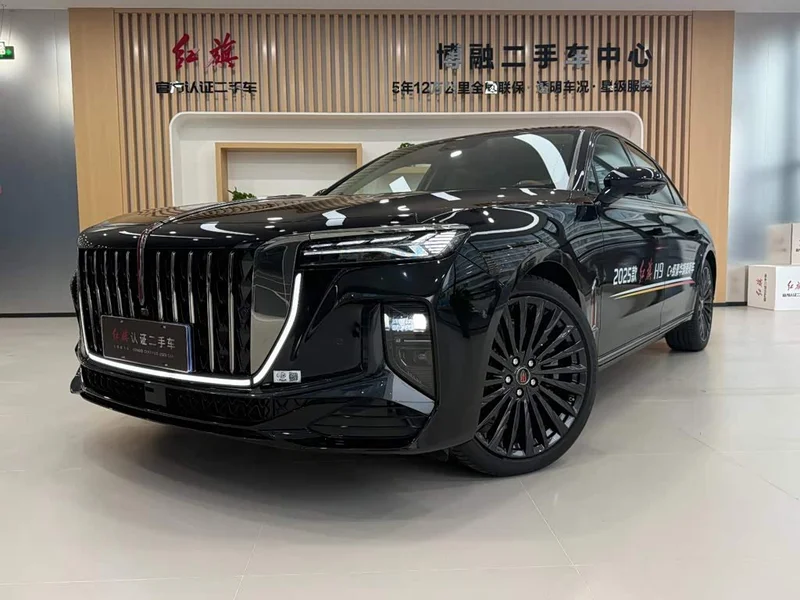 Hongqi H9 — фото 1