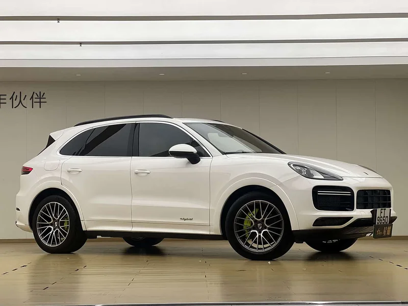 Porsche Cayenne — фото 3