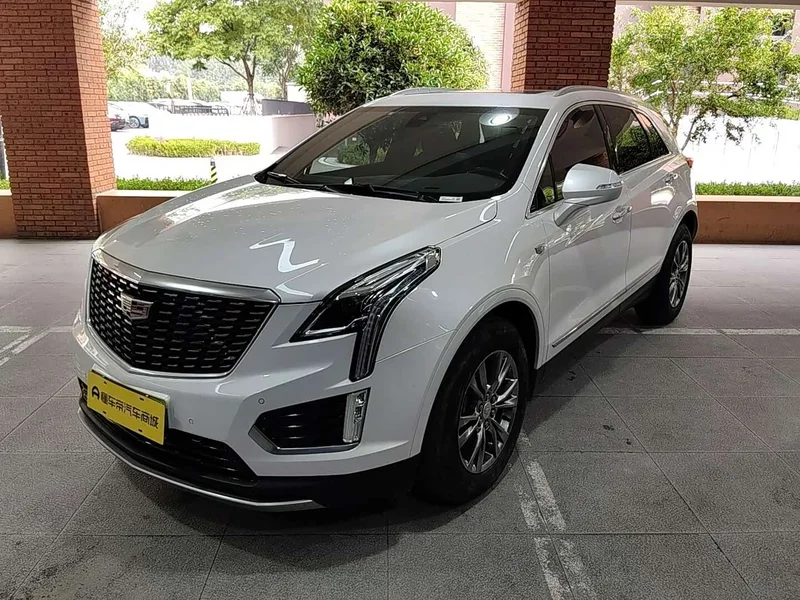 Cadillac XT5 — фото 1
