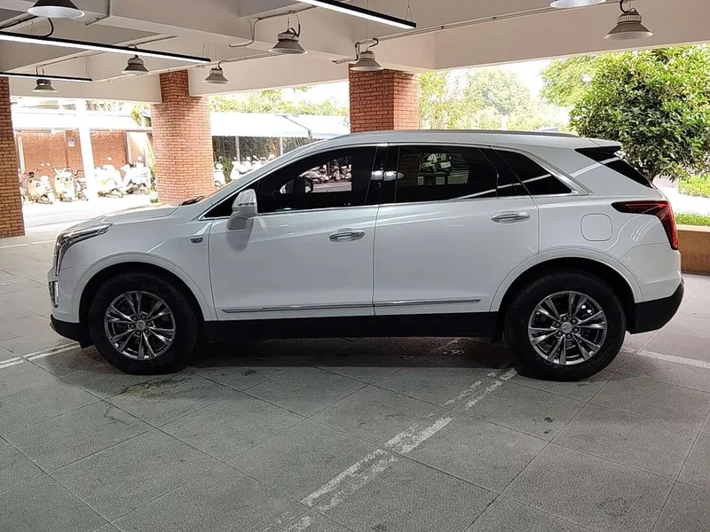 Cadillac XT5 — фото 2