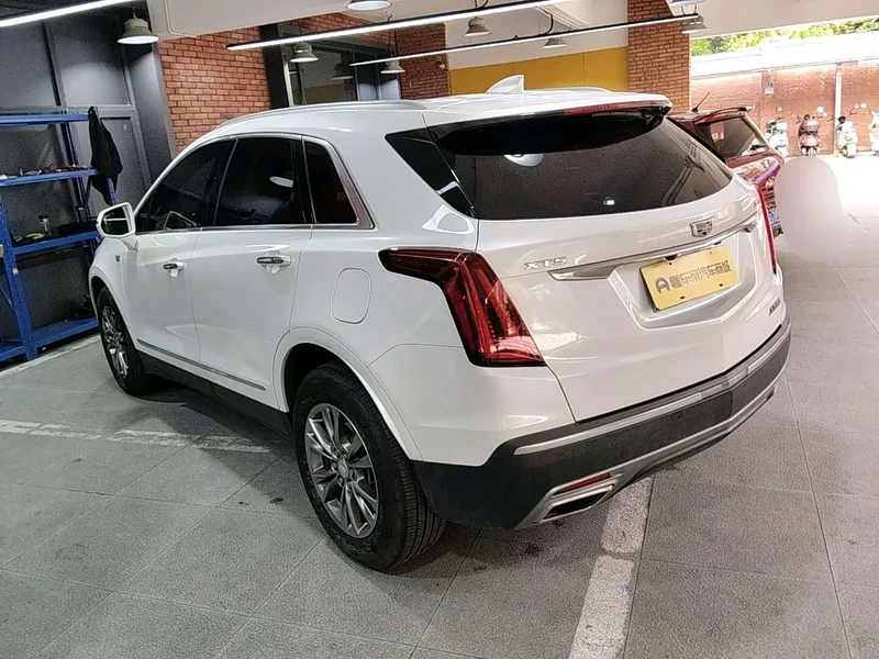 Cadillac XT5 — фото 3