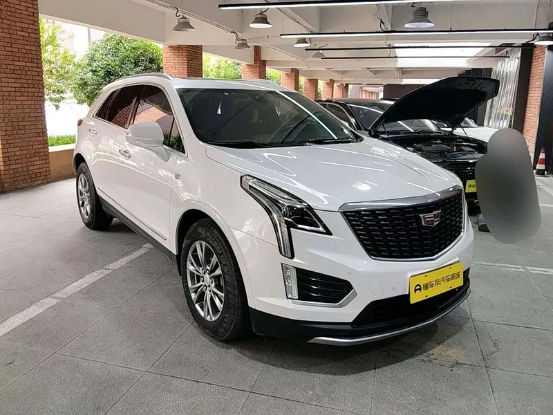 Cadillac XT5 — фото 6