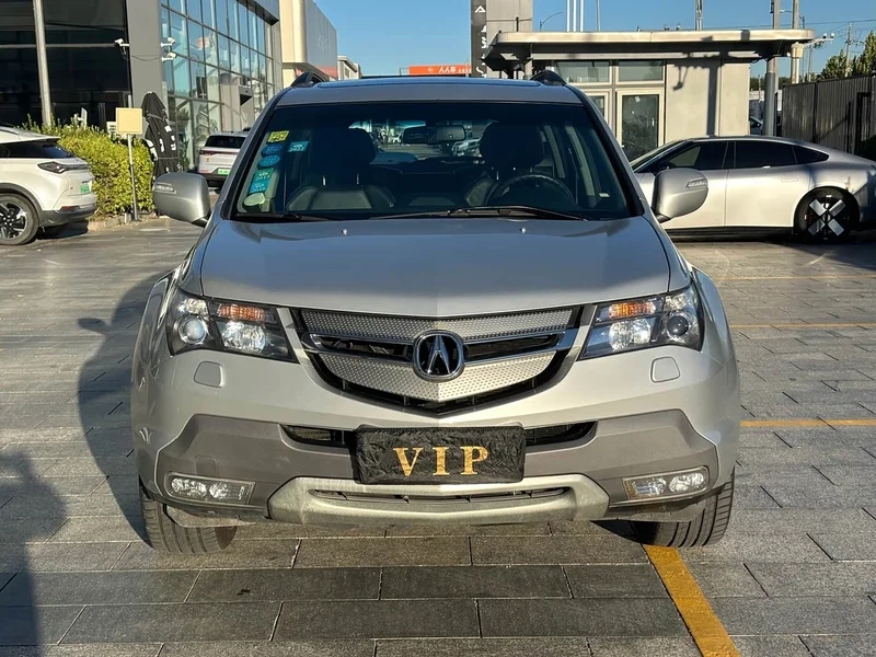 Acura MDX — фото 2