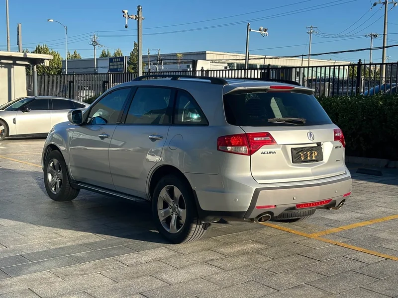 Acura MDX — фото 7