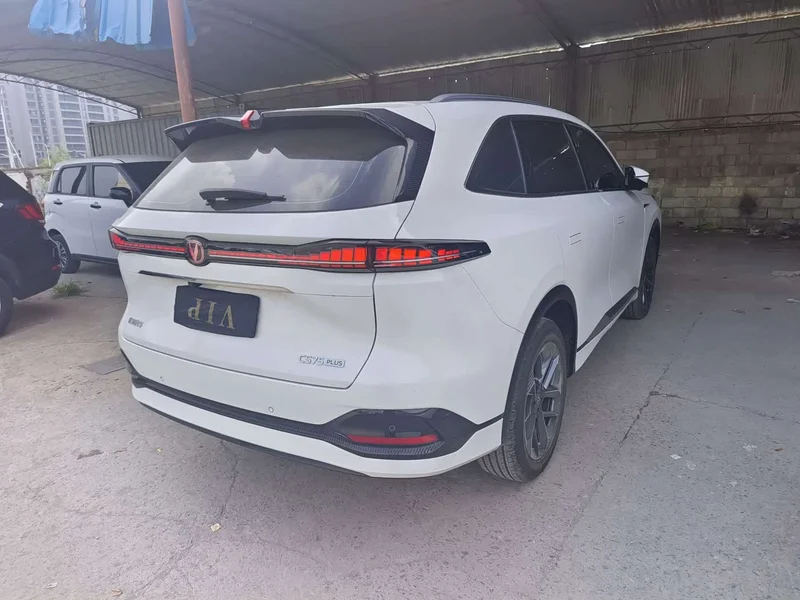 Changan CS75PLUS — фото 12