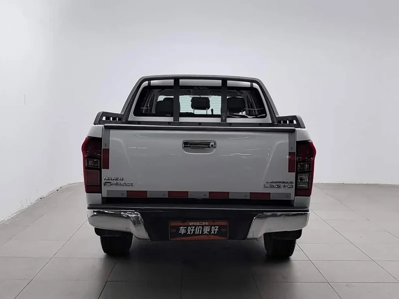 Isuzu D-MAX — фото 4