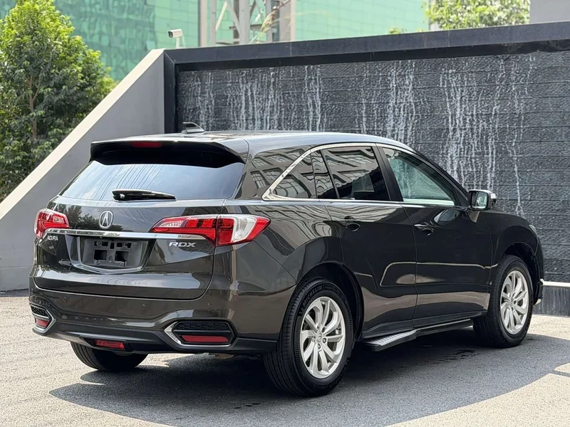 Acura RDX — фото 9