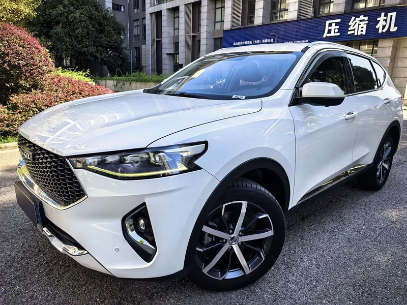 Haval F7 — фото 1