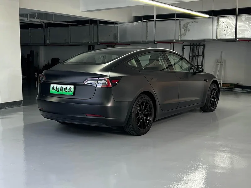 Tesla Model 3 — фото 13