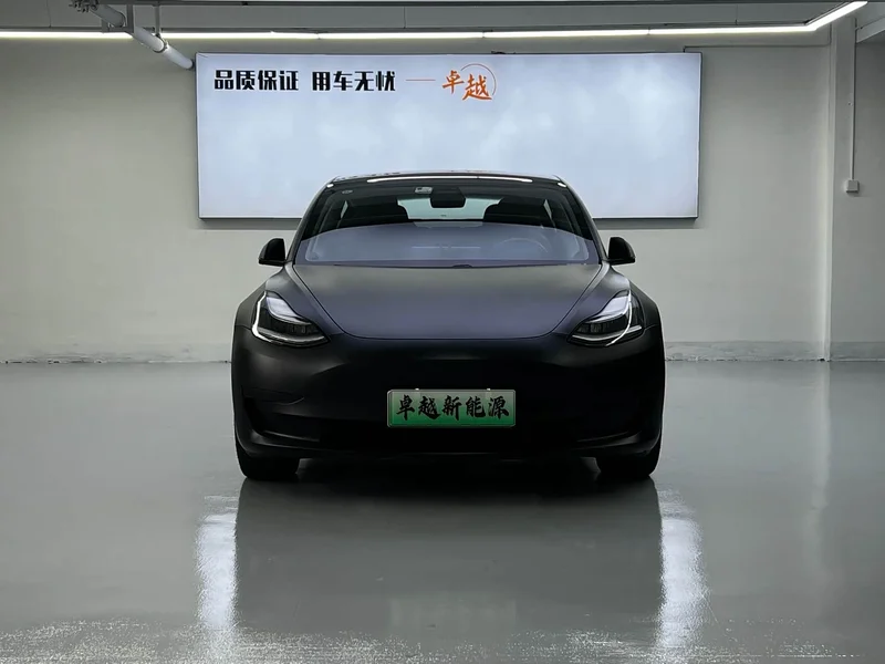 Tesla Model 3 — фото 2
